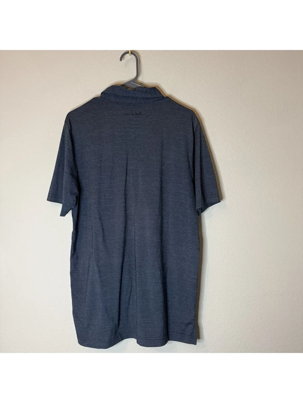 TravisMathew Golf Polo Men’s M Blue Embroidered Cat Golfer Stretch Performance